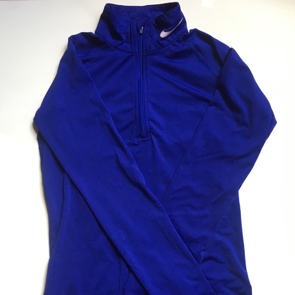Nike dry fit long sleeve athletic top
